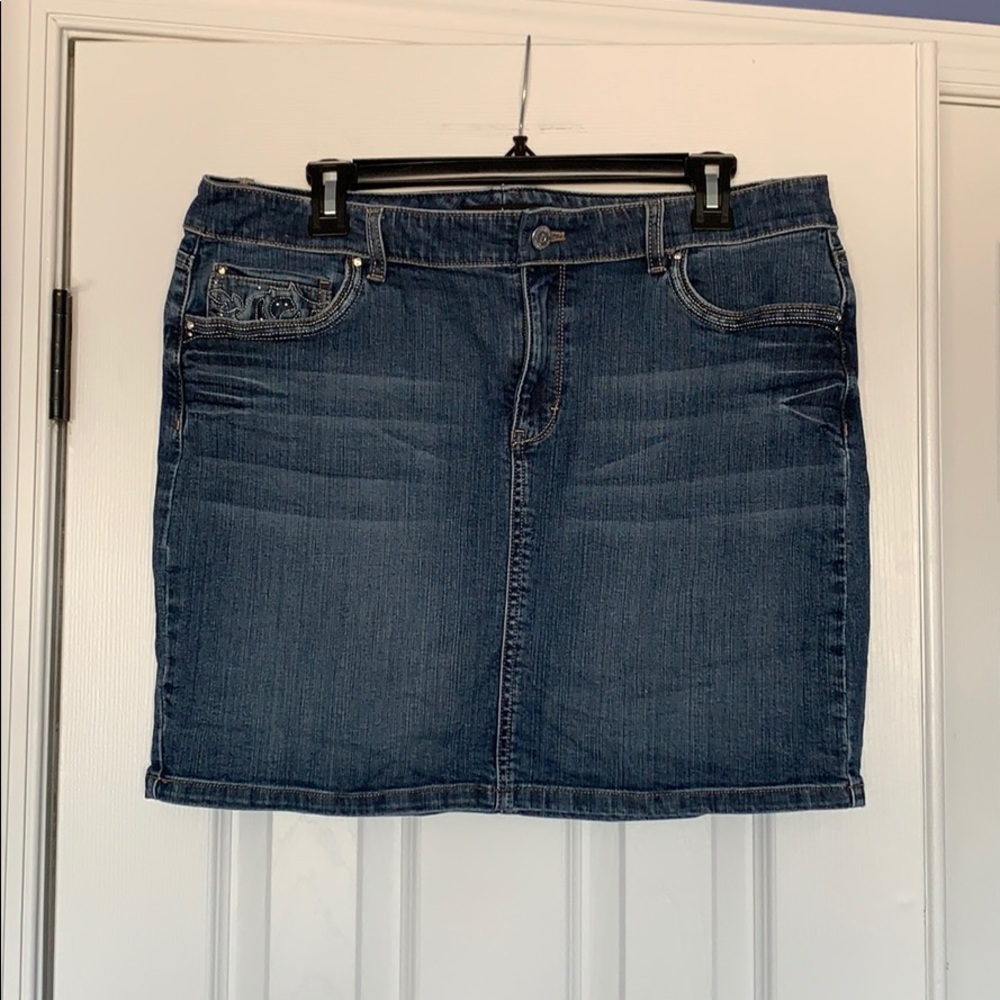 Denim skirt
